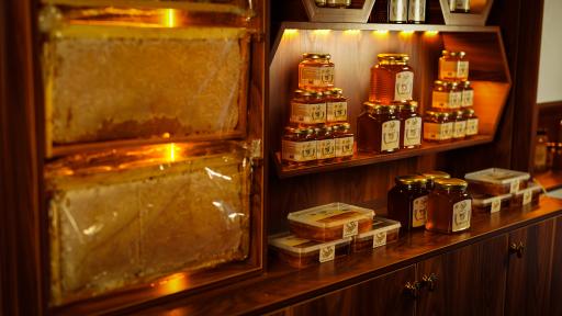 عکس فروشگاه عسل خیری