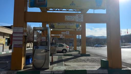 عکس پمپ گاز CNG میدان جمهوری