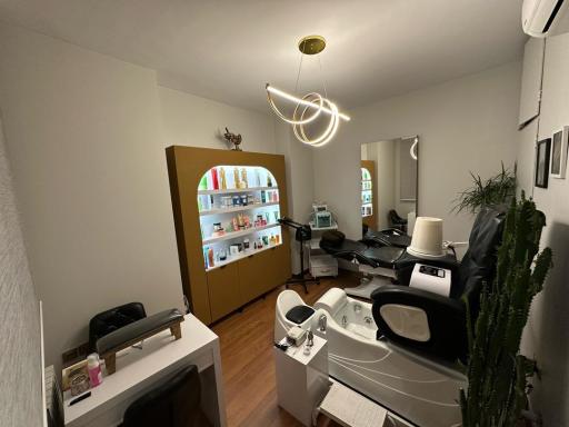 سالن آرایشگاه میلاد شیدا