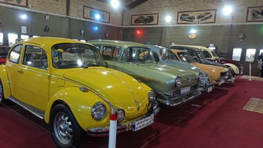 عکس موزه خودروهای تاریخی و کلاسیک و دست ساز 