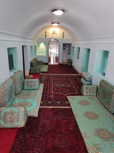 بوتیک هتل مُونگ