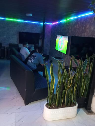 عکس کافه گیم تیتی