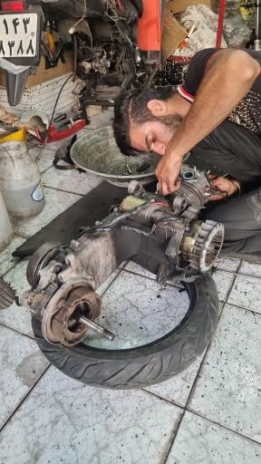 عکس تعمیرگاه موتورسیکلت مورسایکل