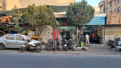 عکس تعمیرگاه موتورسیکلت مورسایکل