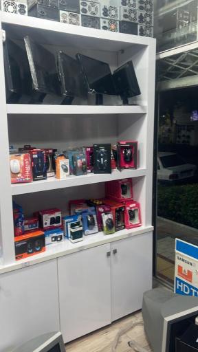 عکس فروشگاه قطعات الکترونیک