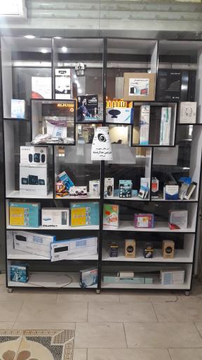 عکس ویدئو کلوپ و کافی نت ایرانا