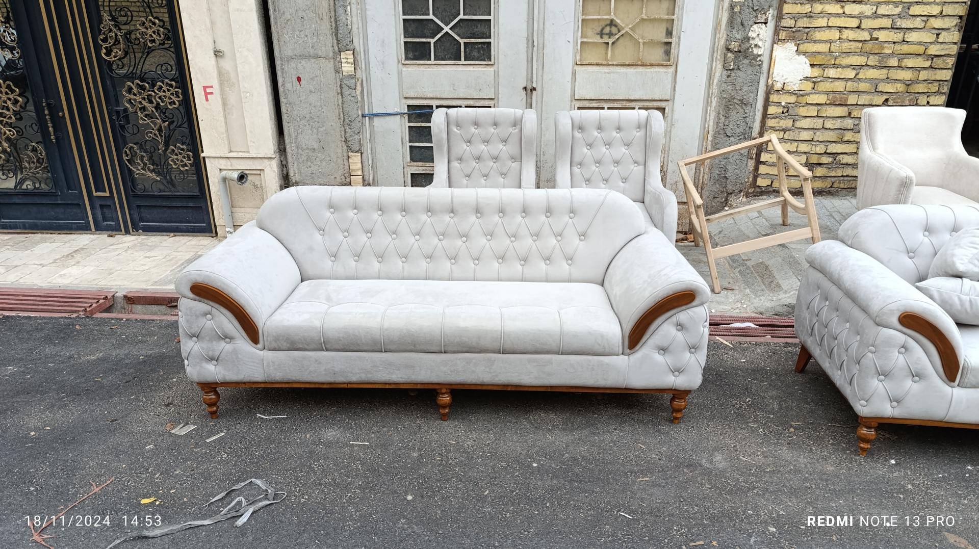 عکس فروشگاه بزرگ روشا 