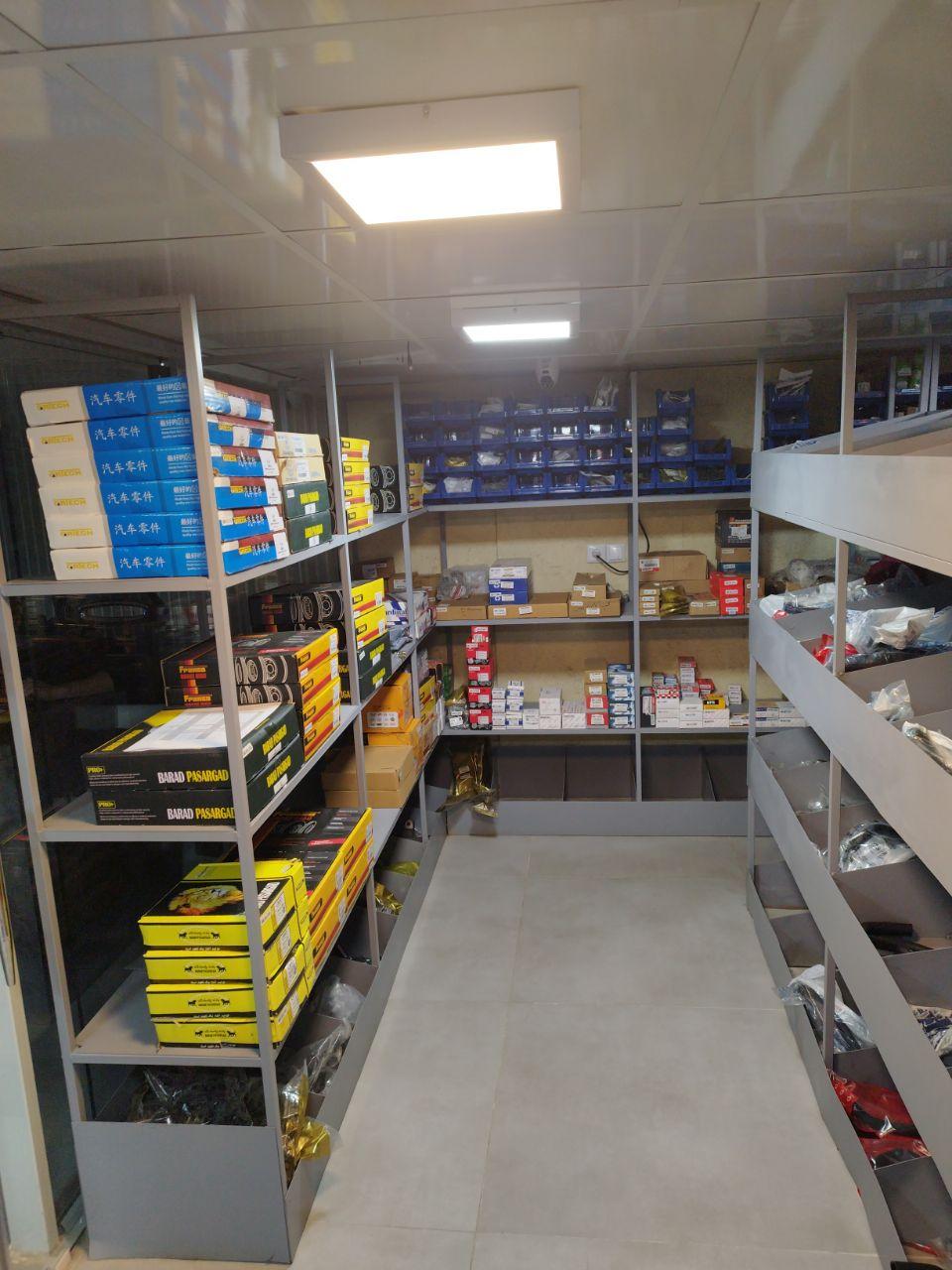 عکس  لوازم یدکی چین سنتر