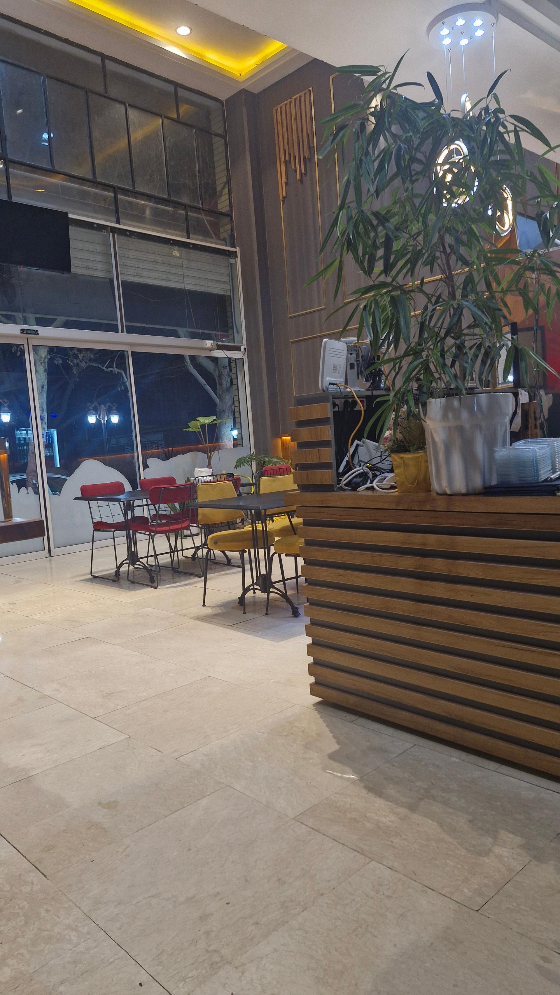 عکس کافه کباب گندم