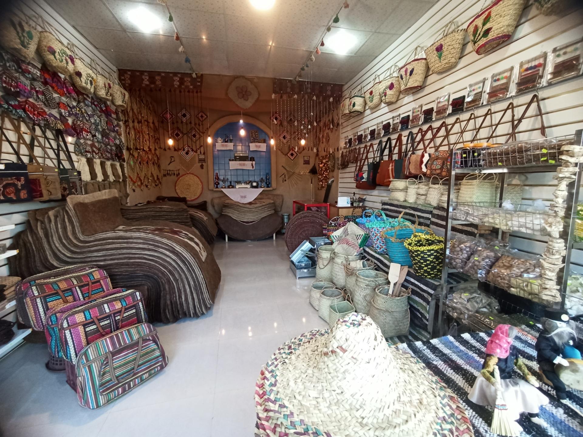 عکس صنایع دستی و نمدی لوتوس حریر