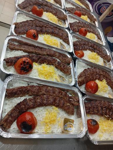 عکس آشپزخانه مرکزی بانو