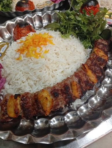 عکس آشپزخانه مرکزی بانو