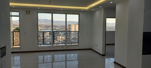 عکس مشاور املاک جعفری