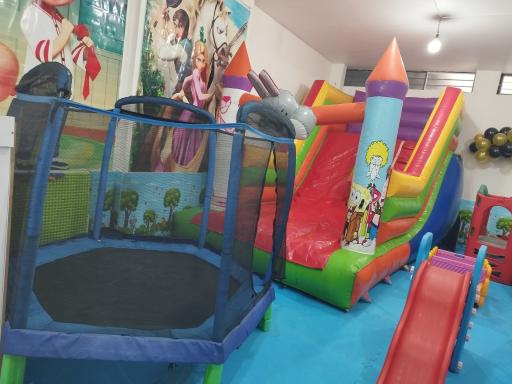 عکس مینی پارک جوجه کوچولو