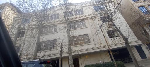 عکس عمارت دکترضیاء