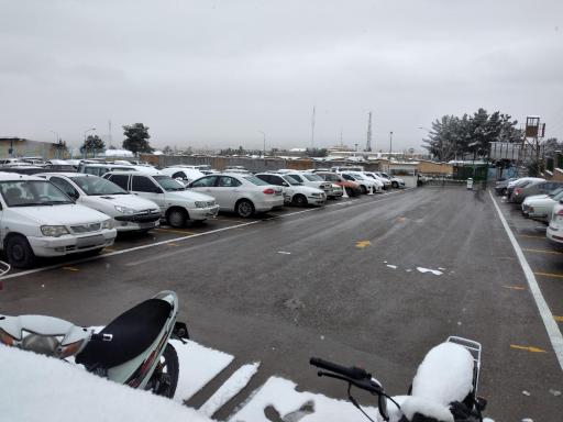 عکس پارکینگ اختصاصی