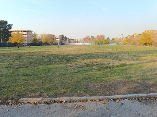 عکس زمین فوتبال قصر فیروزه یک