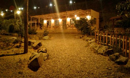 اقامتگاه باغ روستا