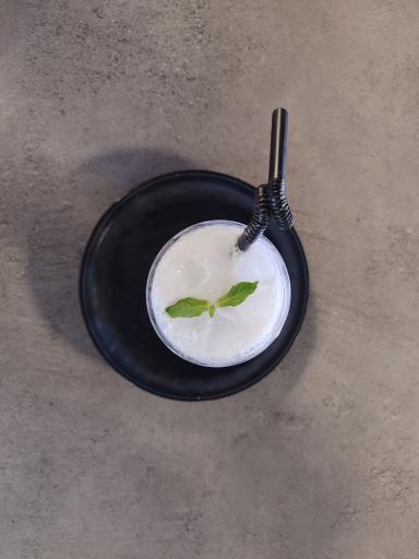 عکس پیتزا ساندویچ آسمان شهر