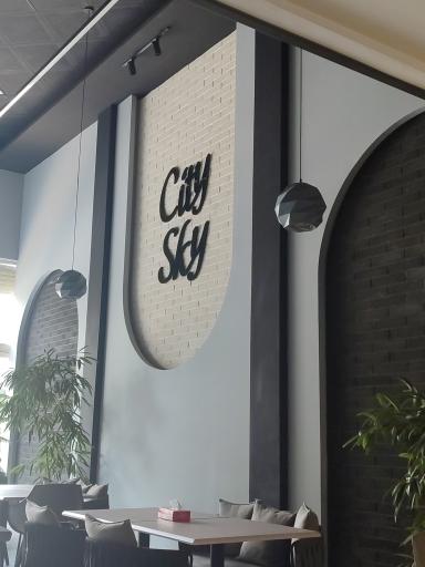 عکس پیتزا ساندویچ آسمان شهر