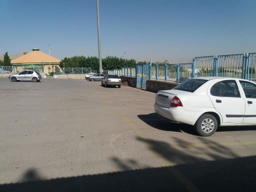 عکس پارکینگ اختصاصی