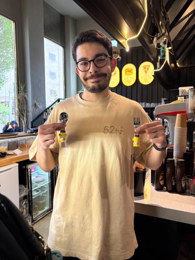 عکس کافه رستوران ۵۲ هرتز 