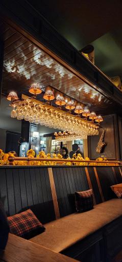 عکس رستوران سمپوزیوم مهستان