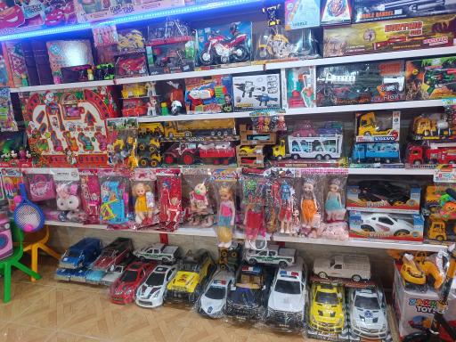 عکس اسباب بازی فروشی اسپرلوس