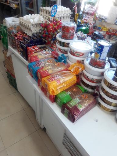 عکس سوپر مارکت آوازه