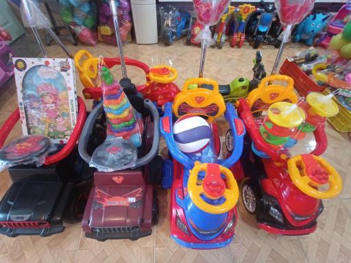 عکس اسباب بازی فروشی اسپرلوس