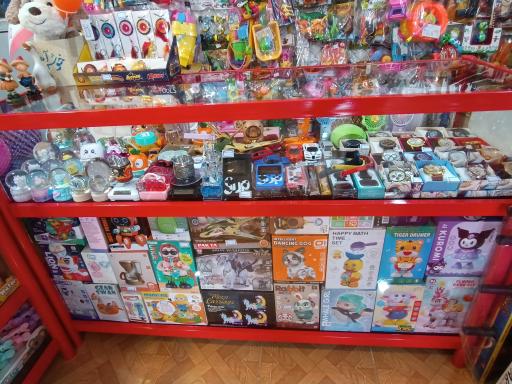 عکس اسباب بازی فروشی اسپرلوس