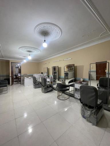 عکس آرایشگاه رد رژ بیوتی