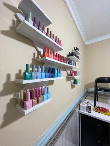 عکس آرایشگاه رد رژ بیوتی