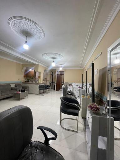 عکس آرایشگاه رد رژ بیوتی