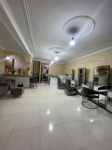 عکس آرایشگاه رد رژ بیوتی