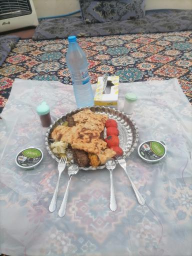 عکس باغ رستوران اشرافی