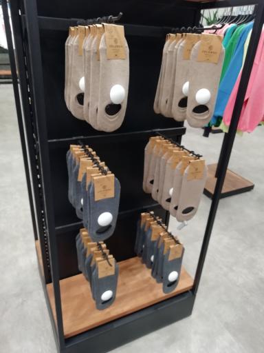 عکس فروشگاه لباس سله بن