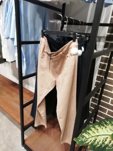 عکس فروشگاه لباس سله بن