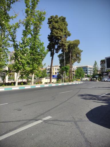 عکس میدان هفت حوض 