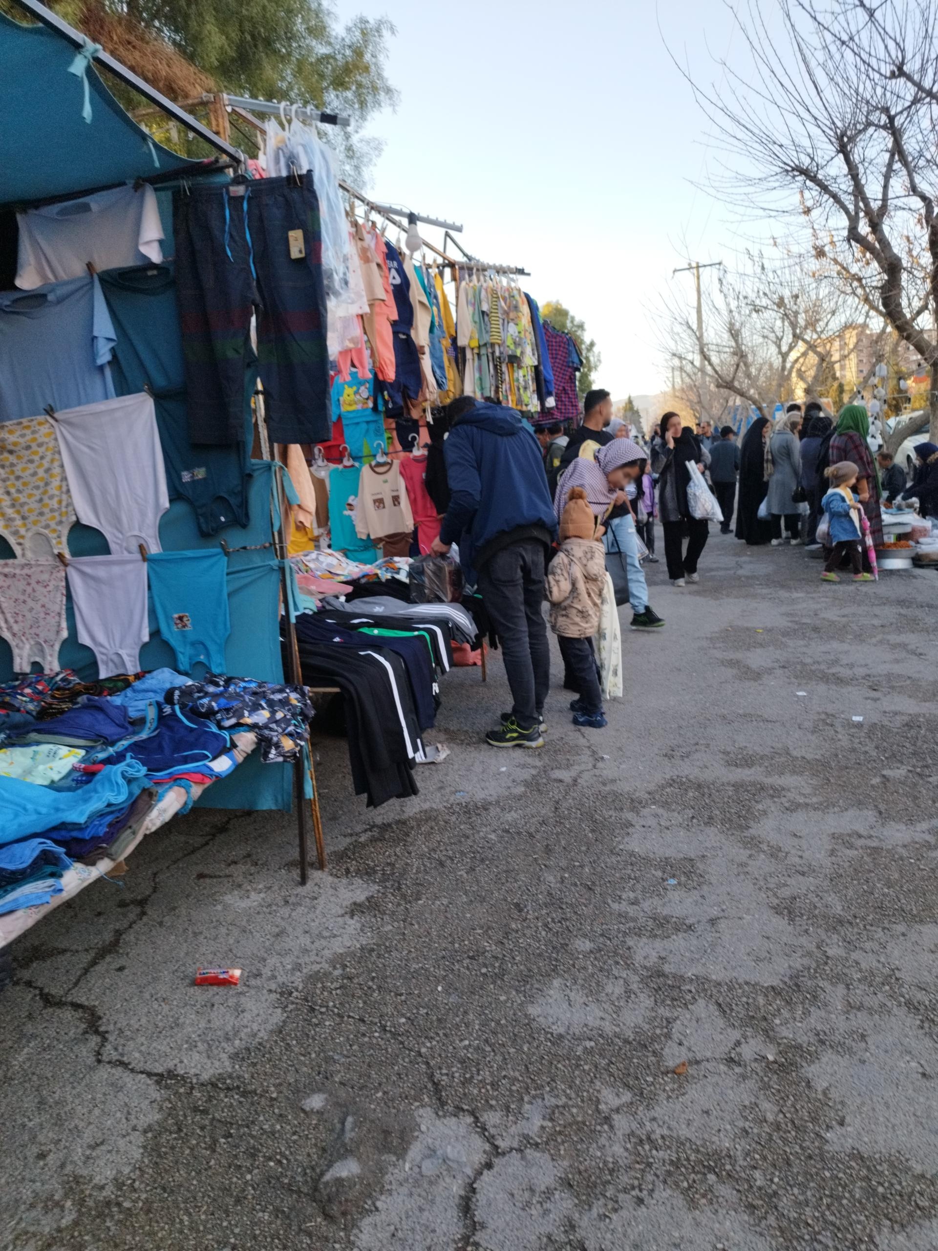 عکس جمعه بازار (بازار هفتگی)