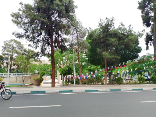 عکس میدان هفت حوض 