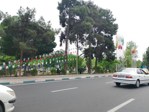 عکس میدان هفت حوض 