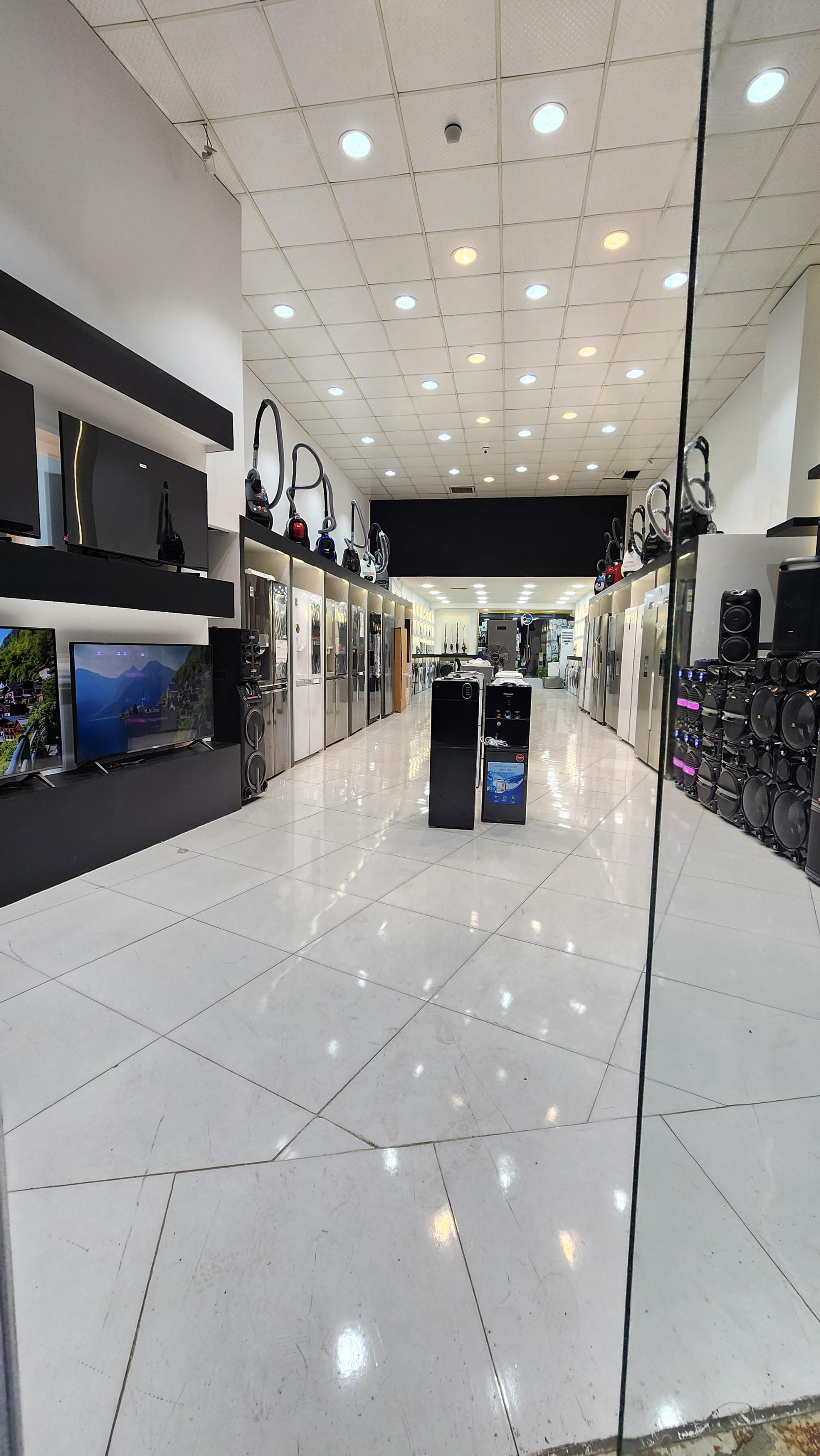 عکس فروشگاه اینترنتی کلاسیک کالا