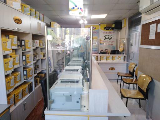 عکس مرکز ارتباط با ایرانسل و دفتر حقوقی ایرانسل
