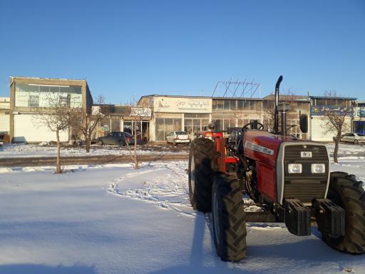 عکس فروشگاه لوازم یدکی و تعمیرگاه تراکتور نقی لو