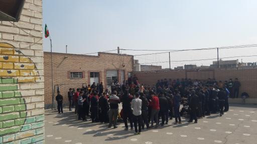 عکس دبیرستان پسرانه هاتف