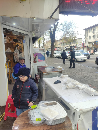 عکس بستنی سرای آیدا (رشته و خوشکار فروشی )