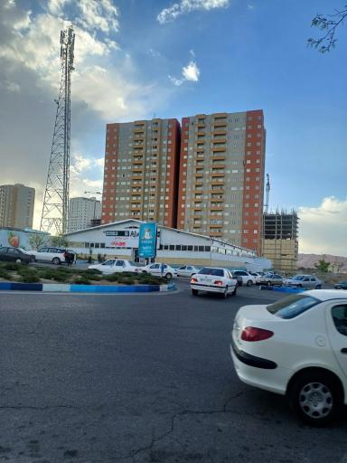 عکس فروشگاه مواد غذایی و هایپر مارکت اوجوز مارکت