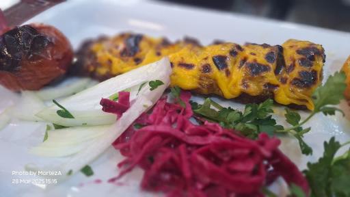 عکس رستوران دارچین