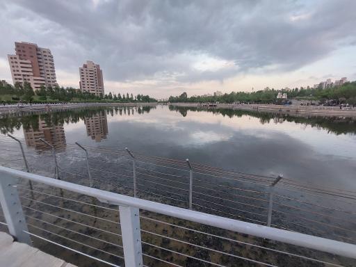 عکس دریاچه مصنوعی بوستان چهل بازه